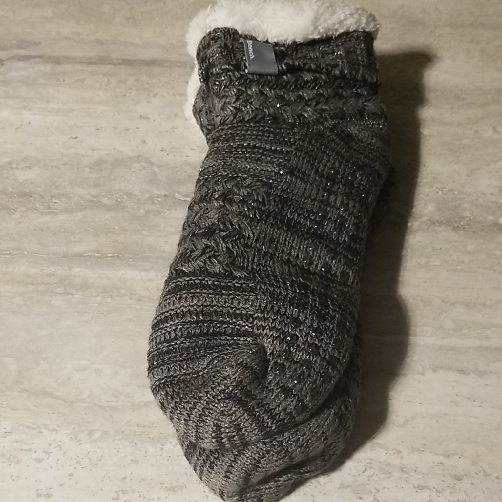 Bench Gray Non Slip Fleece Lined Slipper Socks